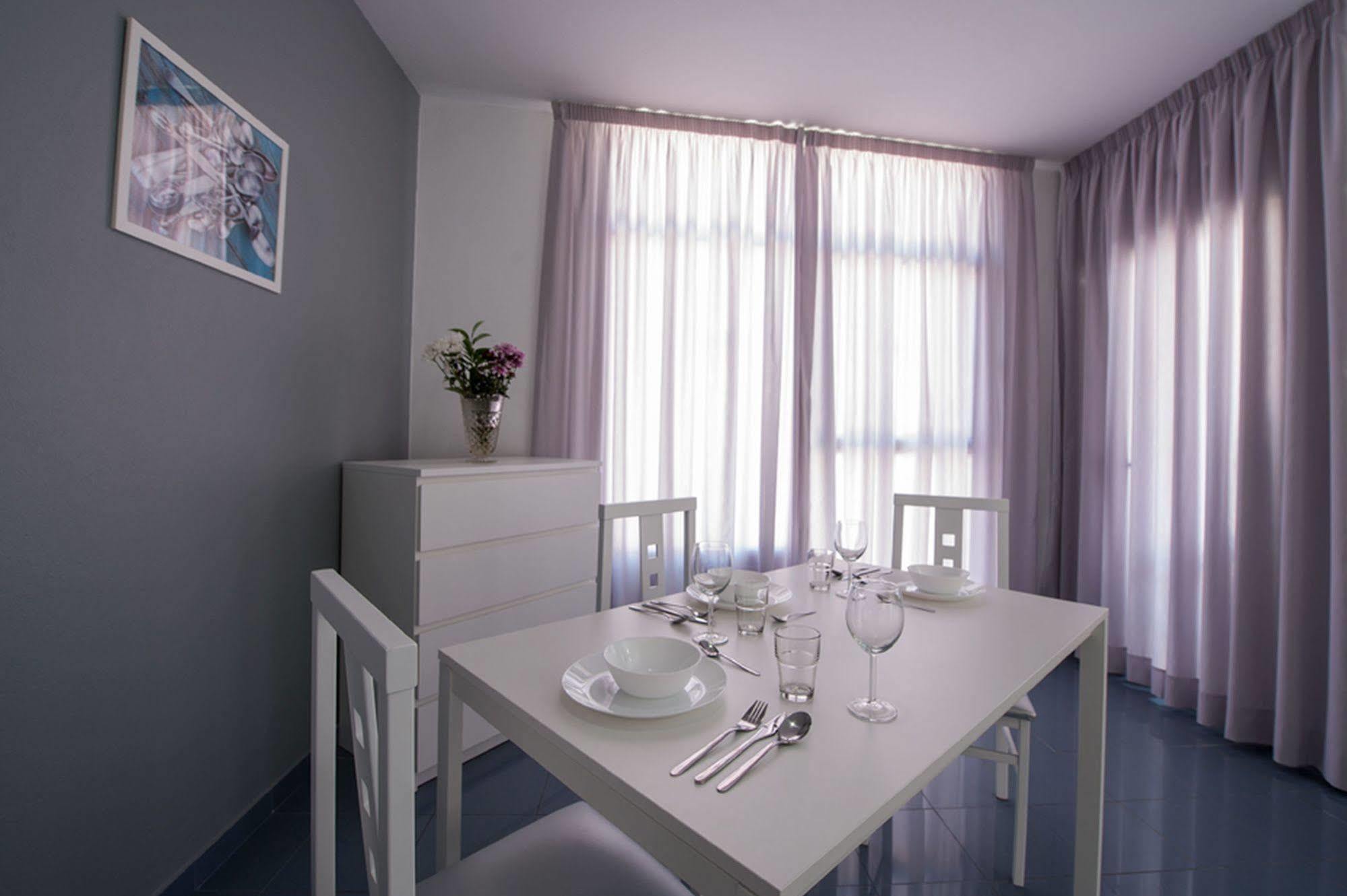 Apartamentos Miami Sun Puerto Rico  Bagian luar foto